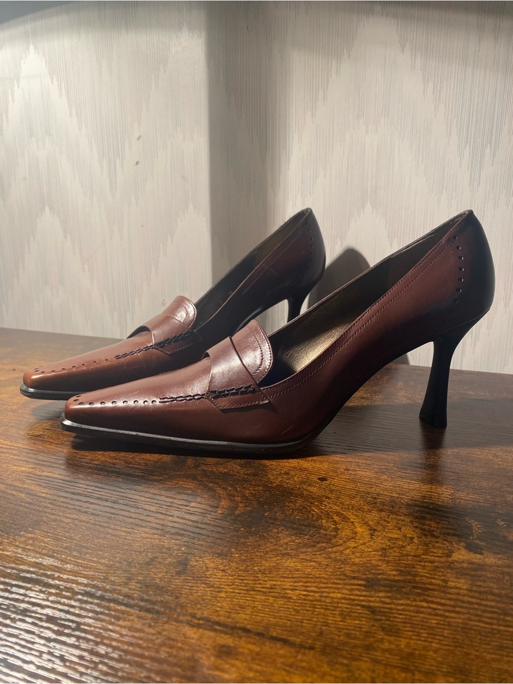Stuart Weitzman Brown Pointed-Toe Leather Heels